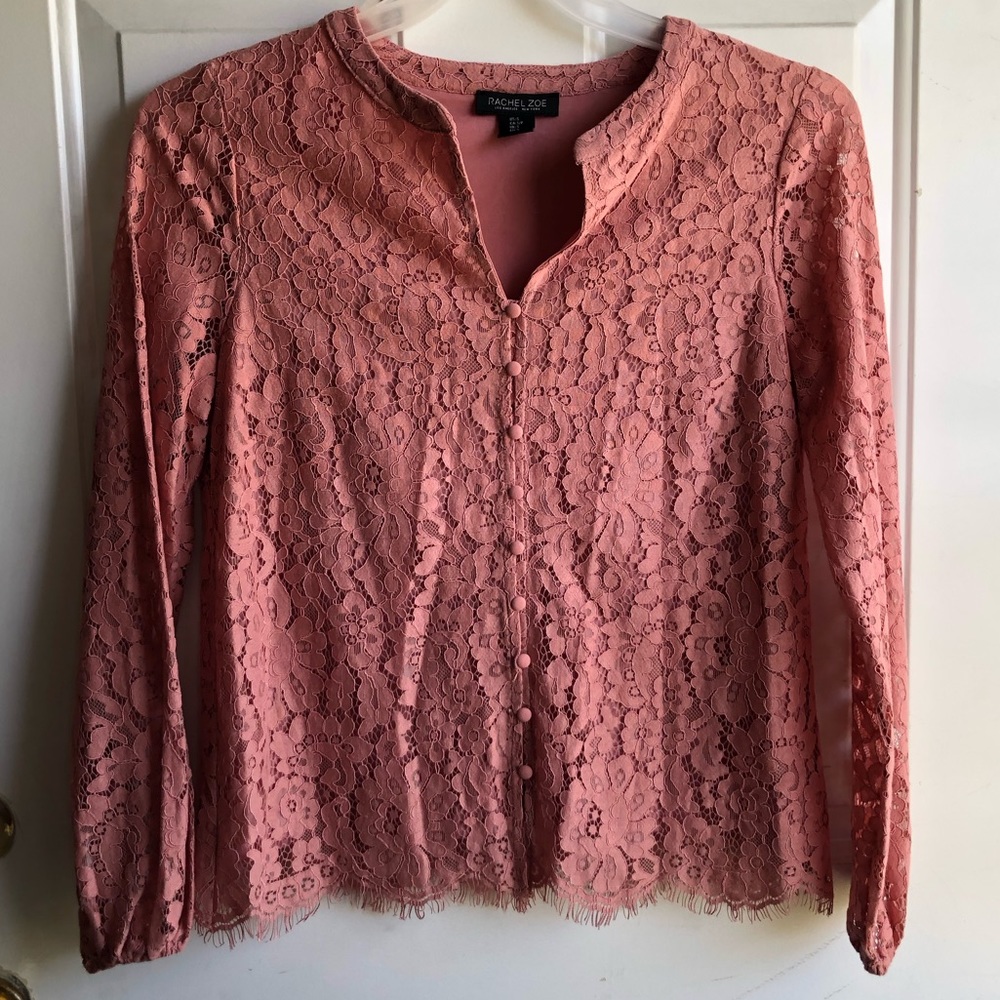 Dainty button v-neck women’s peach lace long sleeve top size S